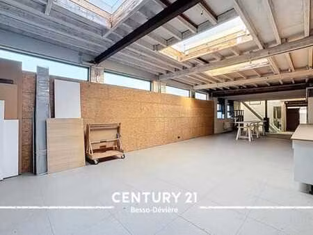 entrepôt / atelier polyvalent 170m²