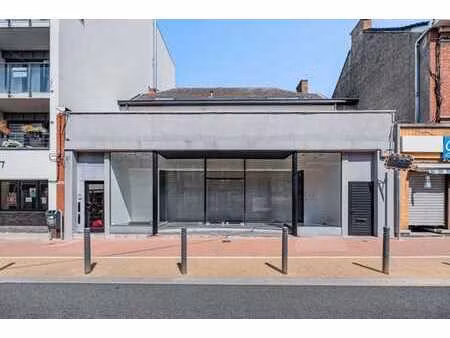 immeuble commercial stratégique au cœur de dour