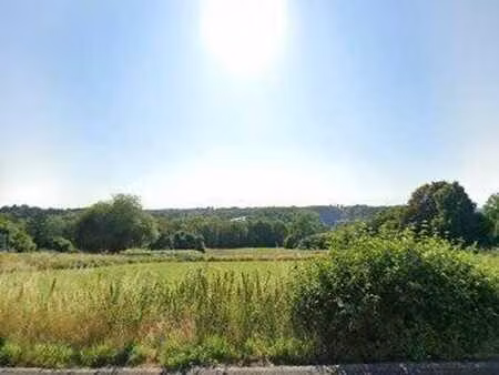 terrain à montigny-le-tilleul