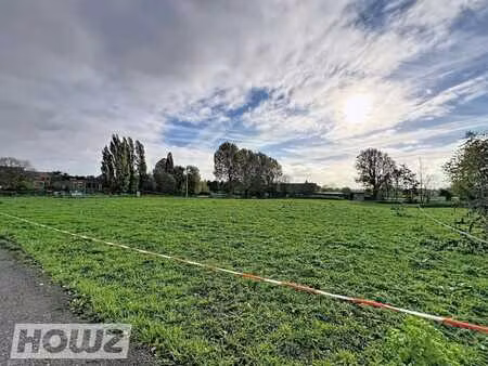 ? à vendre – terrain à bâtir à mouscron  aux portes du bois