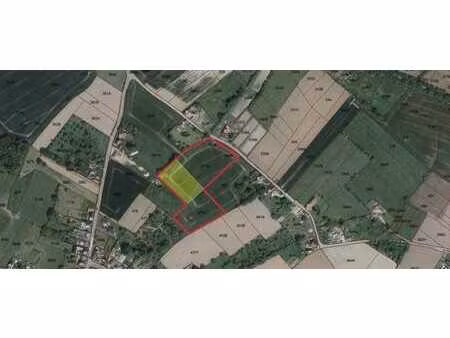 terrain agricole d'une superficie totale de 14.940m2!