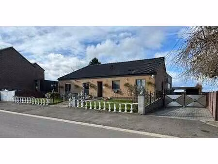 bungalow avec atelier et appartement