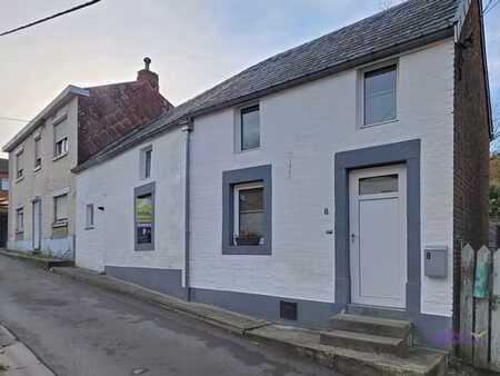 maison 2 chambres cour  cave et un terrain à vendre à romsée