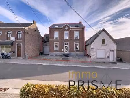 ensemble immobilier de caractère alliant charme et modernité