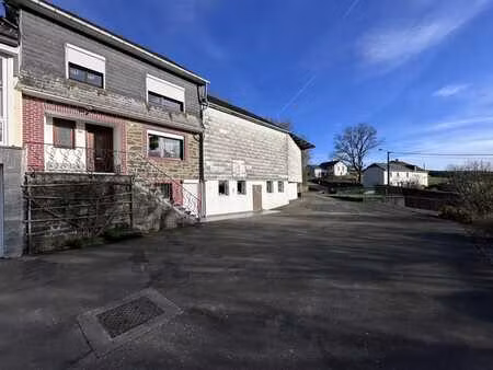 maison individuelle avec potentiel d'agrandissement et grang