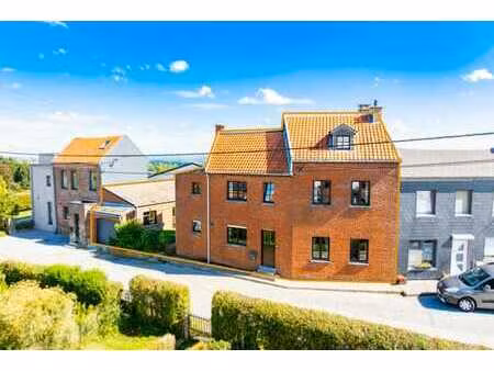 jolie maison 3 à 4 ch avec garage et jardin