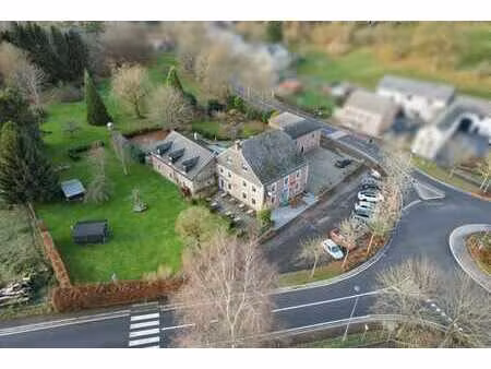 bien d'exception à la campagne sur une propriété de 4 993 m²