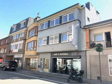 immeuble de commerce & 2 appartements au cœur de pepinster !