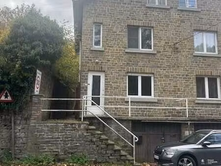 maison en pierres du pays 3 chambres avec jardin à esneux