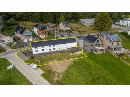 maison rénovée 3 chambres avec jardin et grand garage