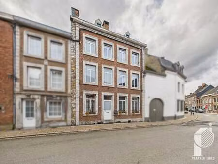 maison spacieuse et idéalement située au centre de theux