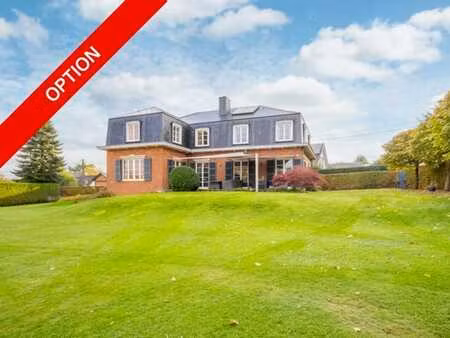 *** sous option *** villa avec terrain à embourg