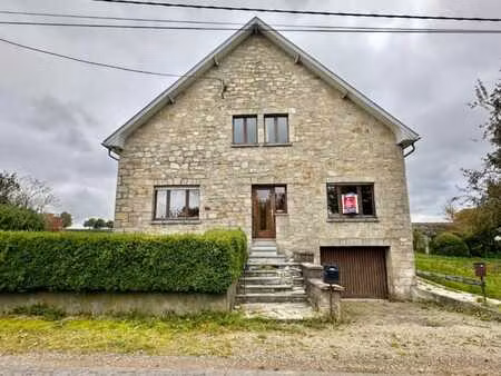 faymonville - spacieuse maison à renover avec jardin et vue