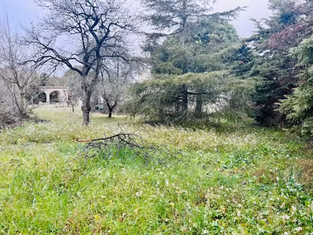 vente terrain 820 m² à gemenos (13420)  520 000 €