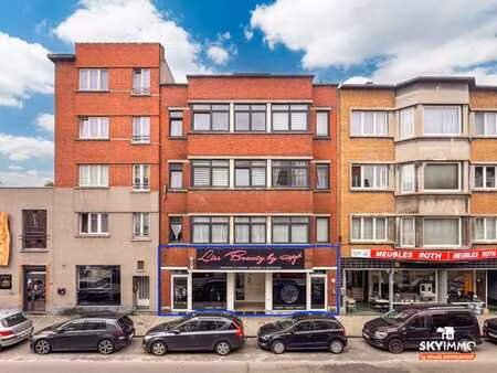 magnigique commerce - 200m2 sup commerciale - centre ville