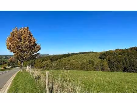 propriété unique avec façade à rue de 250m  vues grandioses