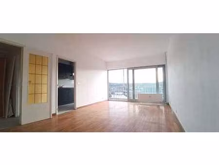 lumineux appartement 70m² - 1 ch  renové en 2023 avec vue