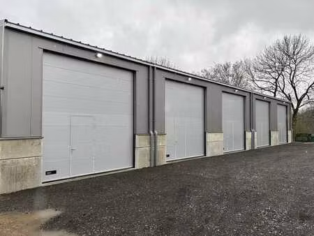 entrepôt idéalement situé