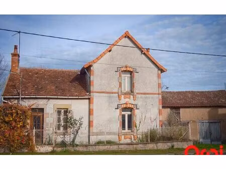 maison cérilly 104 m² t-5 à vendre  35 000 €