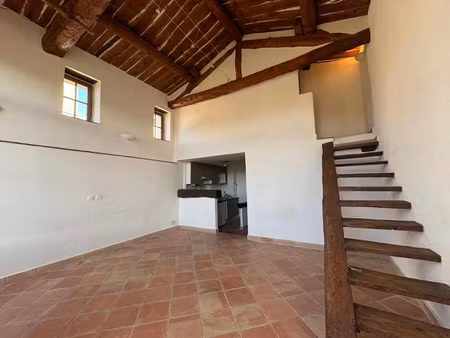 location duplex 3 pièces 54 m² à aups (83630)  635 €