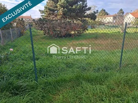 terrain a 10 minutes du futuroscope