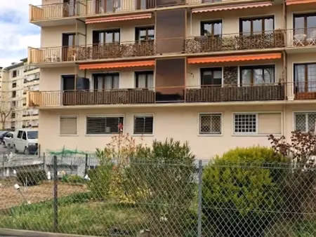 location appartement 3 pièces 71 m² à annecy-le-vieux (74940)  1 150 €