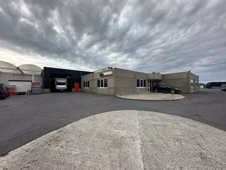 ensemble semi-industriel de 1320m²