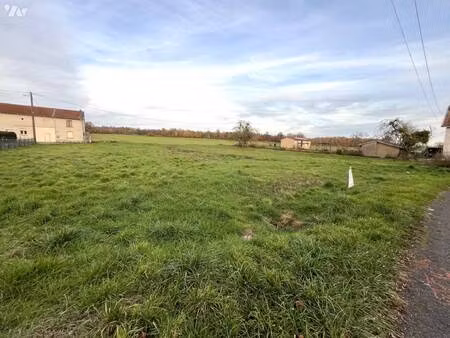 terrain constructible viabilisé à vendre