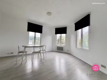 studio 1 pièce 25 m²