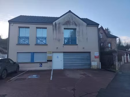 location locaux professionnels à montreuil-aux-lions (02310)  530 €