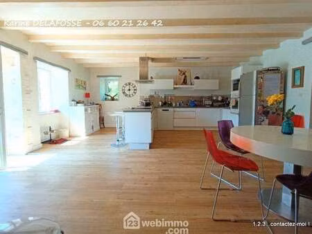 vente maison à aubigny-les-clouzeaux (85430) : à vendre / 219m² aubigny-les-clouzeaux