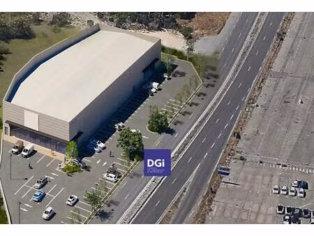 route de montpellier local commercial indépendant de 2.000 m2 à louer sur axe à fort trafi