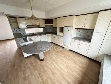 vente appartement 3 pièces à guiscriff (56560) : à vendre 3 pièces / 70m² guiscriff