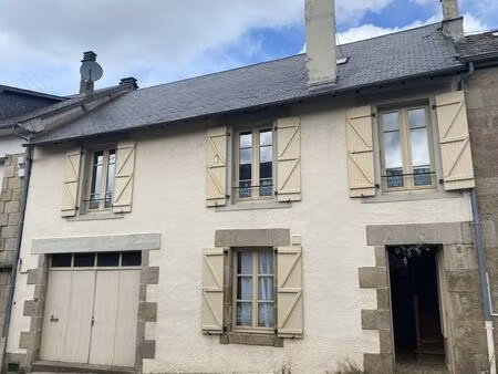 maison de village avec garage