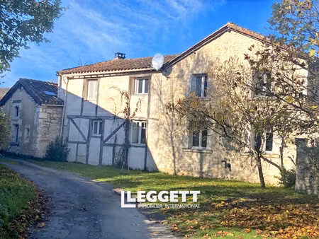 maison 9 pièce(s)  saint privat en périgord
