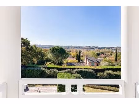 maison familiale avec piscine et vue dégagée à sainte-foy-d'aigrefeuille
