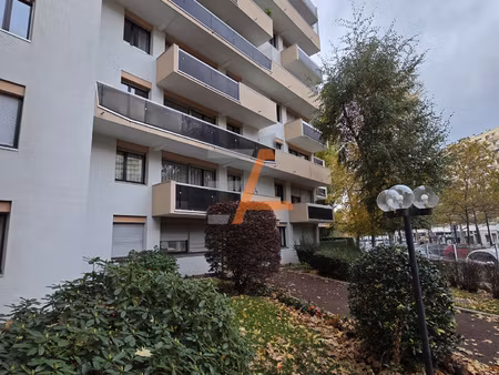 fauriel studio de 15m2 dans résidence standing