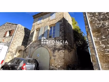 collias immeuble composé de deux appartements et remise ou garage aménageable au rdc