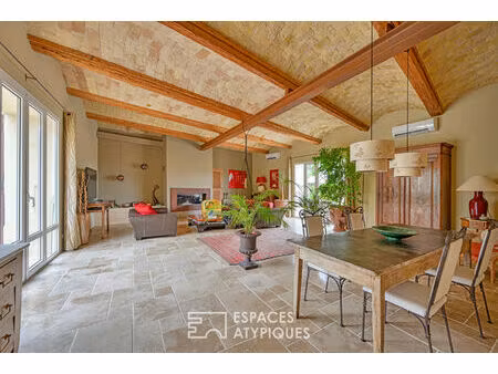 maison de charme avec piscine à débordement