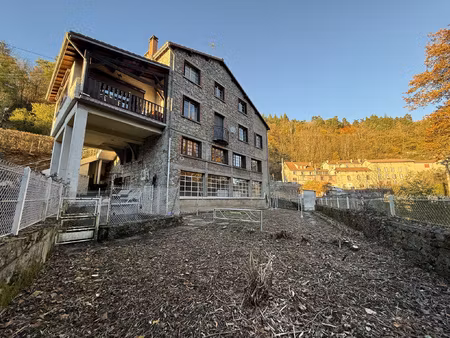 ancien atelier avec habitation et jardin