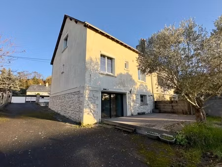 saumur  proche nantilly  maison 4 chambres de 115m² avec jardin et garage