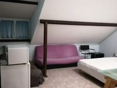 à louer chambre dans une maison