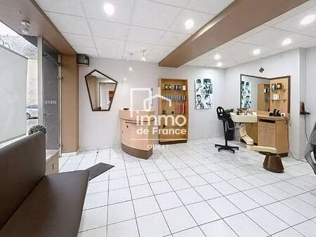 vente bureaux et commerces à meslay-du-maine (53170) : à vendre / 46m² meslay-du-maine