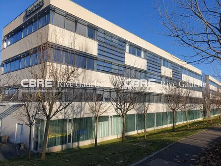 location local professionnel 1 397m² schiltigheim 67300