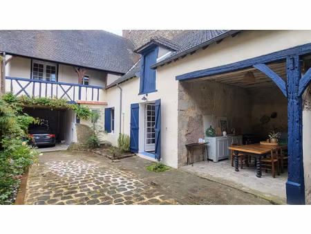 maison de ville avec jardin  epernon