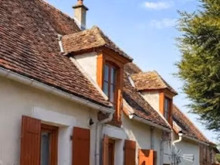 vente maison 4 pièces 140 m² à vallon-en-sully (03190)  49 000 €
