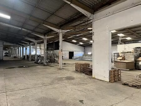 vente local d'activités saint maurice de cazevieille 4 860 m²