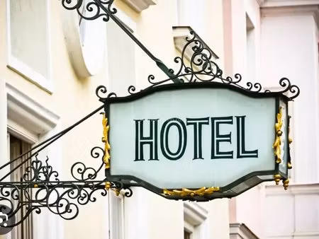 a vendre hôtel mur & fond sur l' ile de noirmoutier