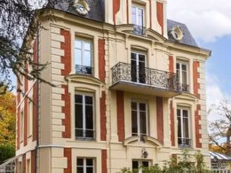 maison de prestige de 413 m2 en vente marnes-la-coquette  france
