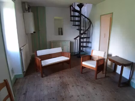 location maison 2 pièces 65 m² à saint-privat (07200)